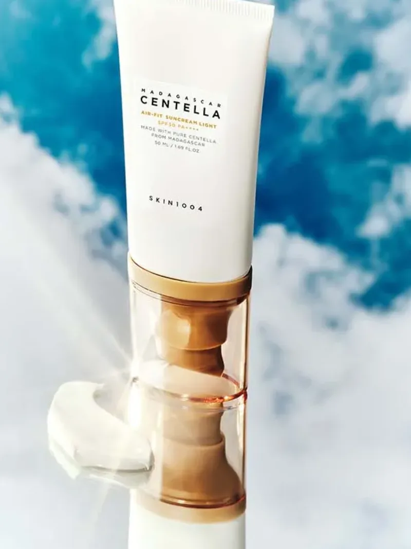 Skin1004 - Madagascar Centella Air-Fit Suncream Light 50ml SPF30 PA++++